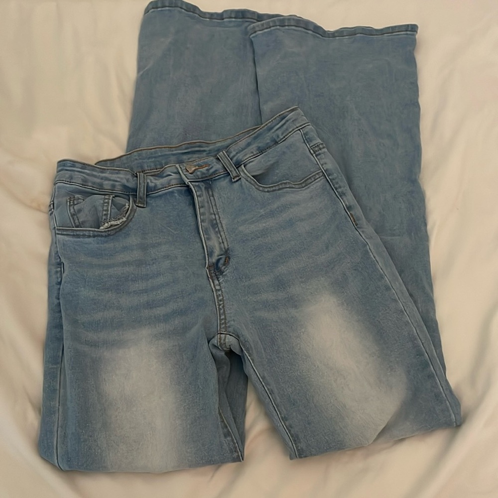 Women’s flared jeans